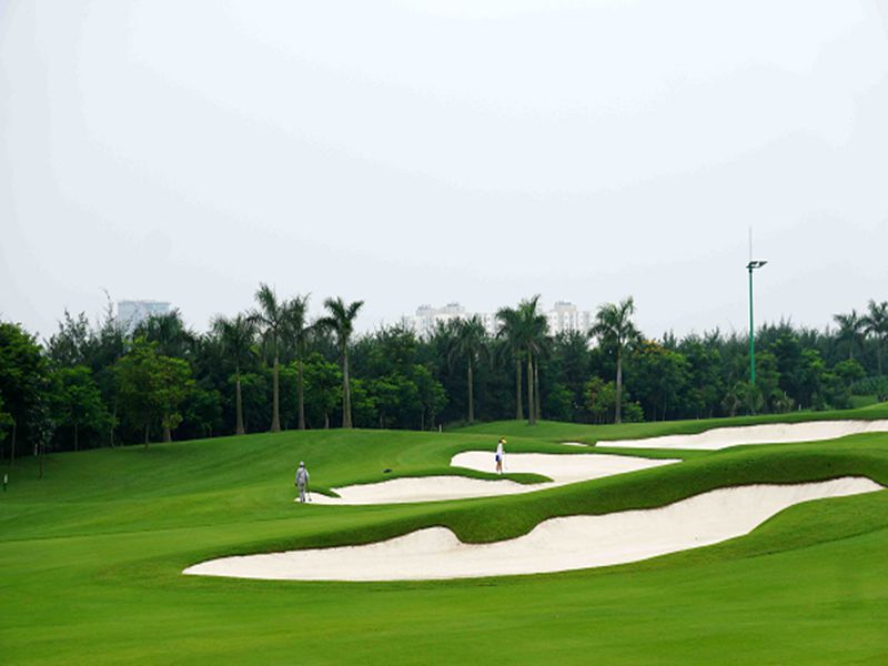 Sân gôn Long Biên là địa điểm chơi golf lý tưởng